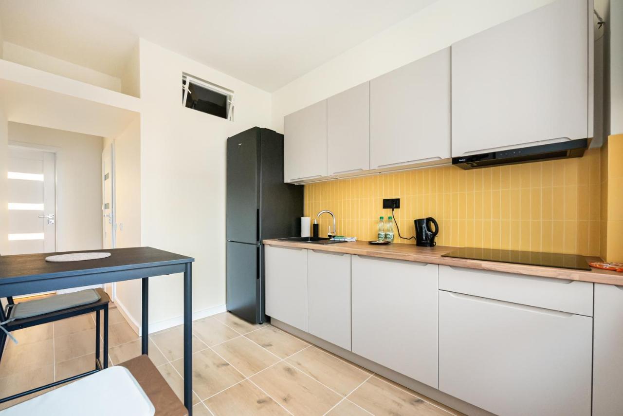 Ochota Sunny Apartment Warszawa Exteriör bild